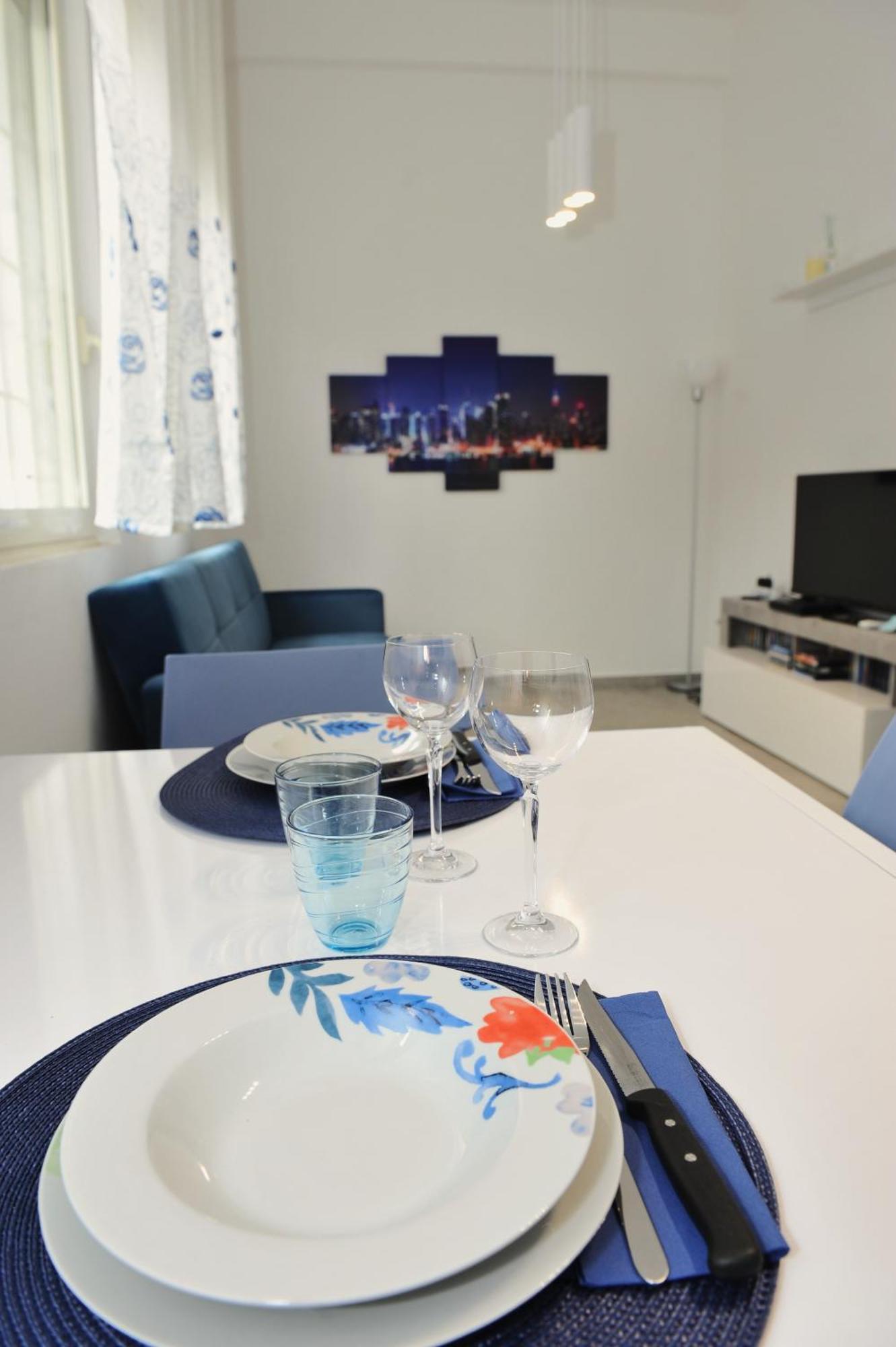 La Dimora In Blu Leilighet Bologna Eksteriør bilde